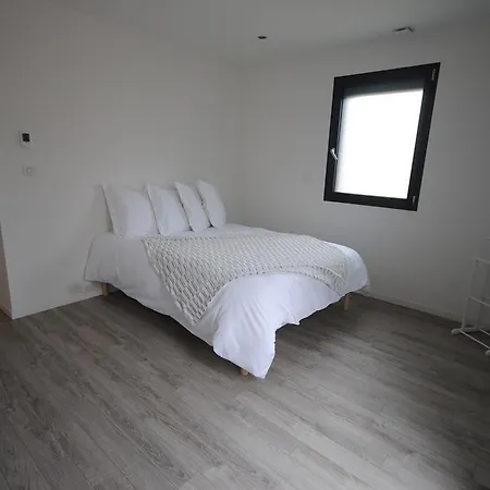 Chambres D'Hotes Les Ecuries De La Source-2